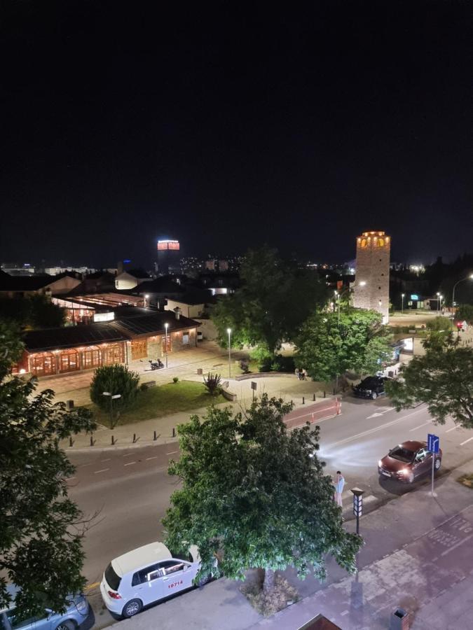 Clock Tower Lux Apartment ポドゴリツァ エクステリア 写真